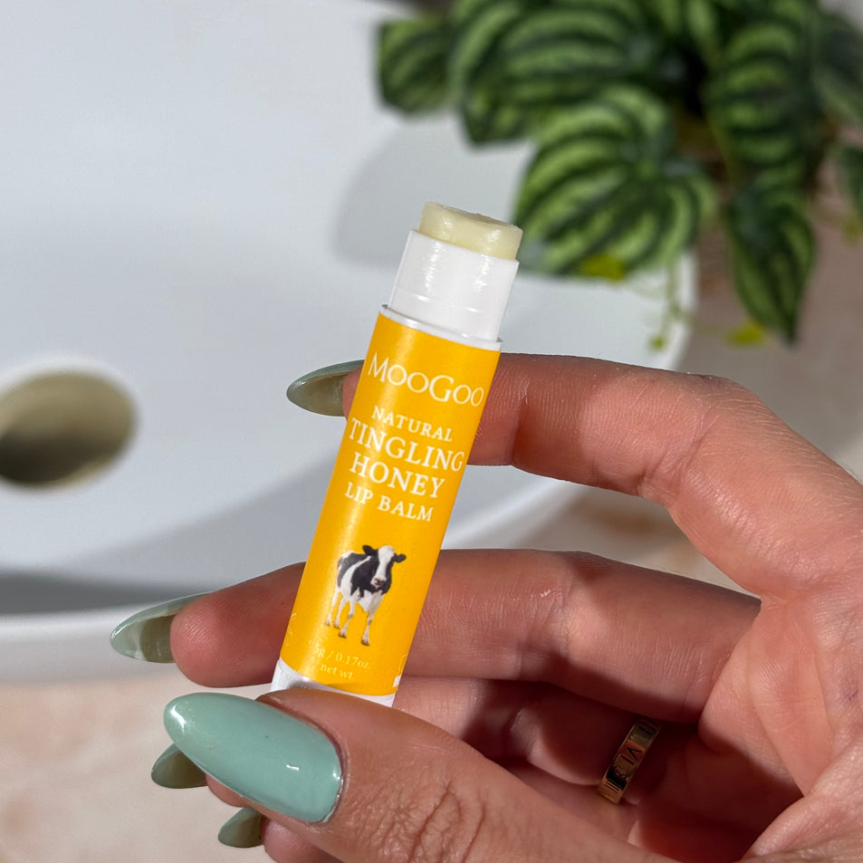Edible Lip Balm 5g – Tingling Honey